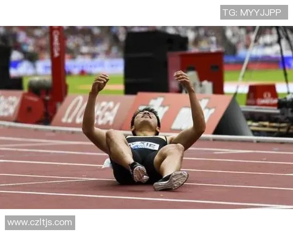 广州足球队在钻石联赛中的实力展现与未来发展潜力分析 广州足球队在钻石联赛中的实力展现与未来发展潜力分析