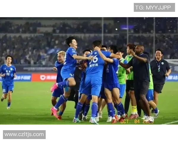 南京足球队状态引发热议球迷与专家观点交锋分析